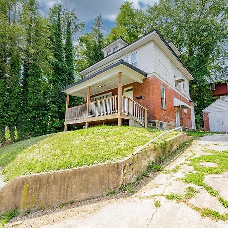 Awesome House, 5 Minutes To Dt, 2 Miles To Stadium And Ruby Memorial! Morgantown Εξωτερικό φωτογραφία