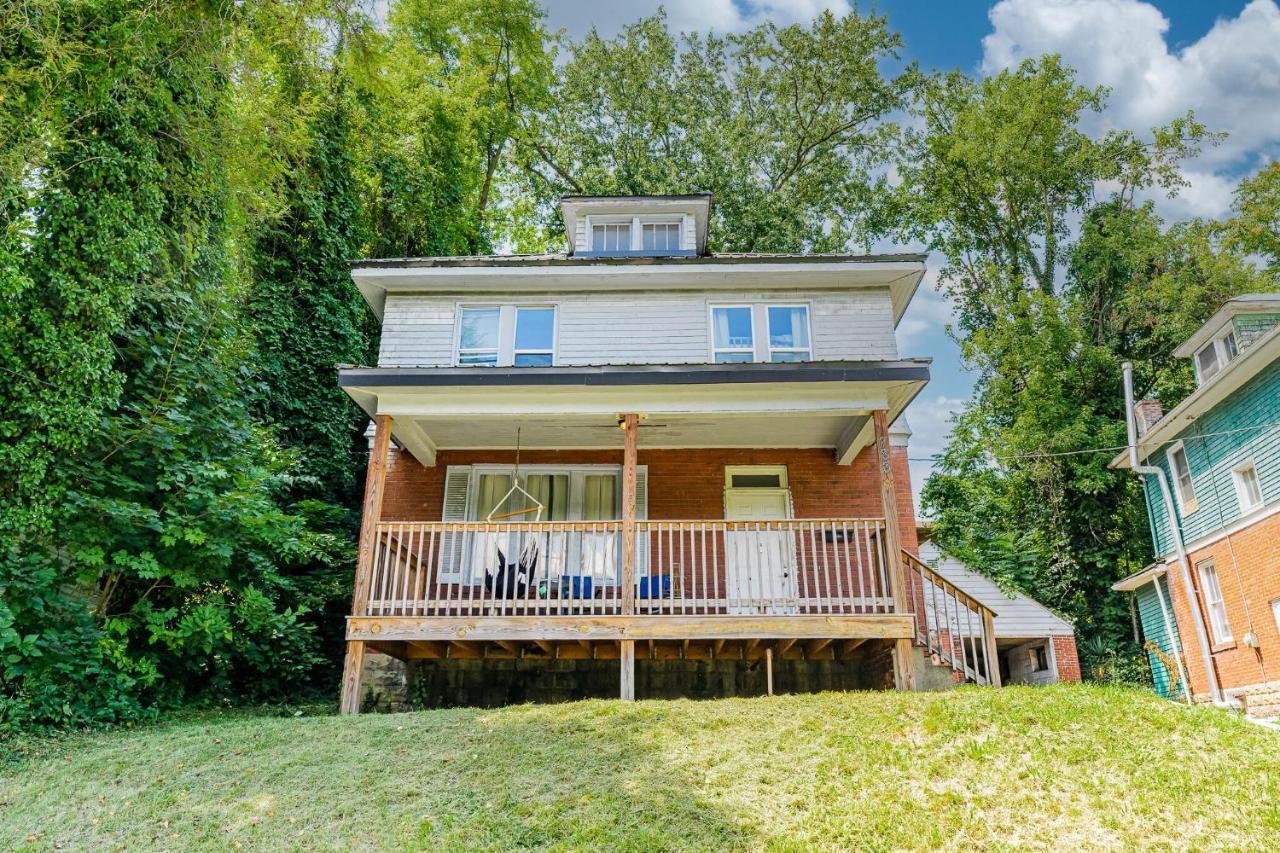 Awesome House, 5 Minutes To Dt, 2 Miles To Stadium And Ruby Memorial! Morgantown Εξωτερικό φωτογραφία